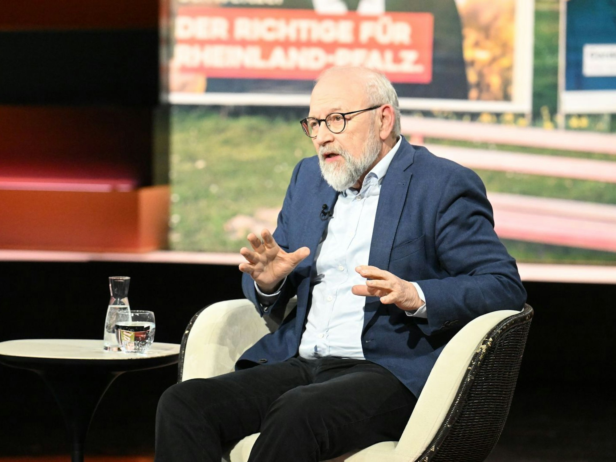 Politikwissenschaftler Herfried Münkler störte sich an der Sprache vieler Politiker: „Es ist die Feigheit der Politik, der Wirklichkeit ins Auge zu schauen.“ (Bild: ZDF/Cornelia Lehmann)