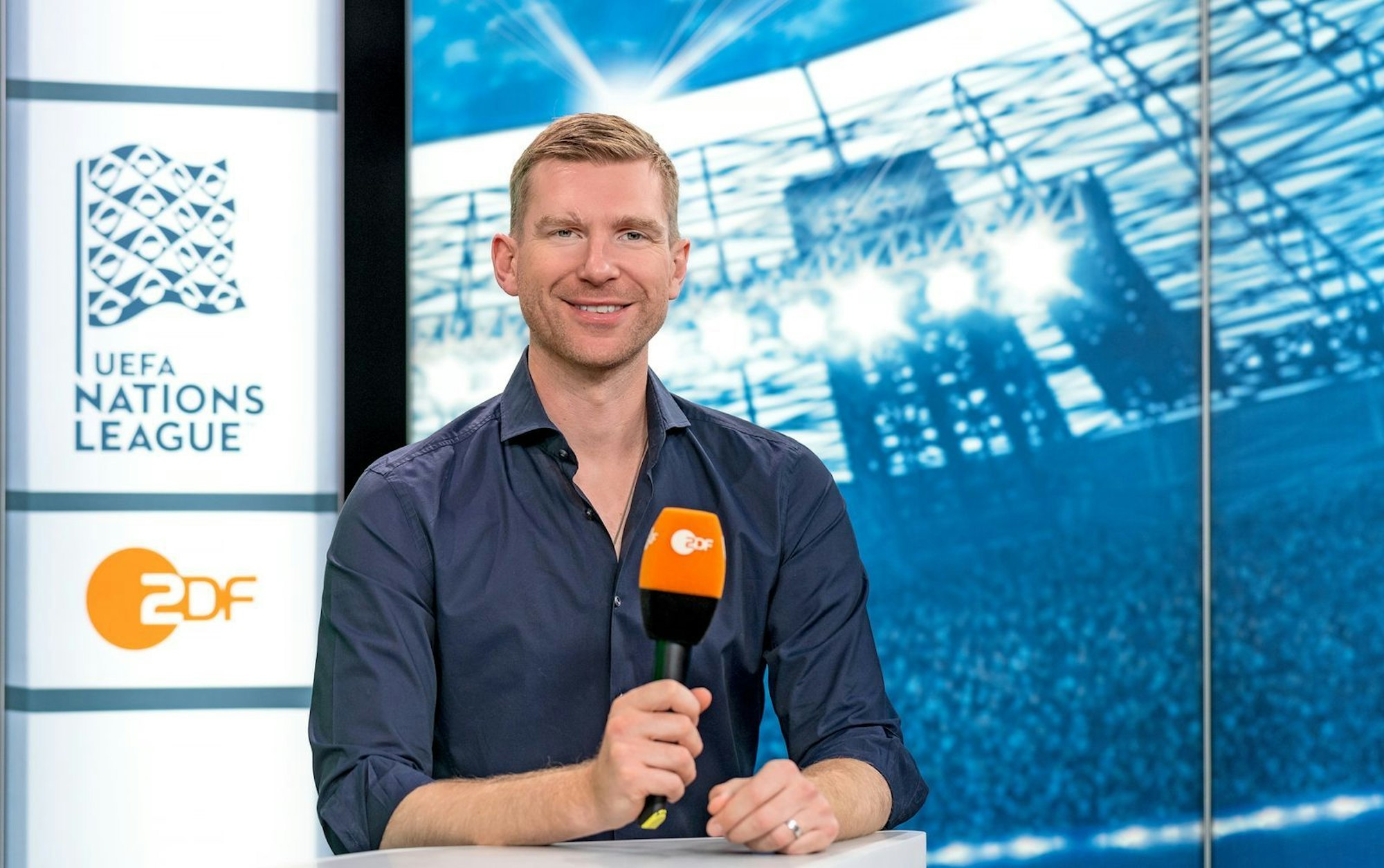 Per Mertesacker ging in seiner Karriere Zweikämpfen nicht aus dem Weg, vor den Kamera agiert er deutlich nachgiebiger. (Bild: ZDF / Torsten Silz)
