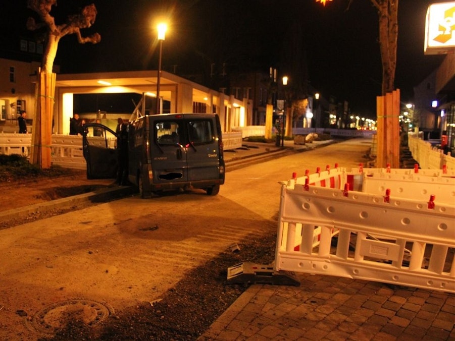 Betrunkener Fahrer verursacht Unfall in Kreuzau.