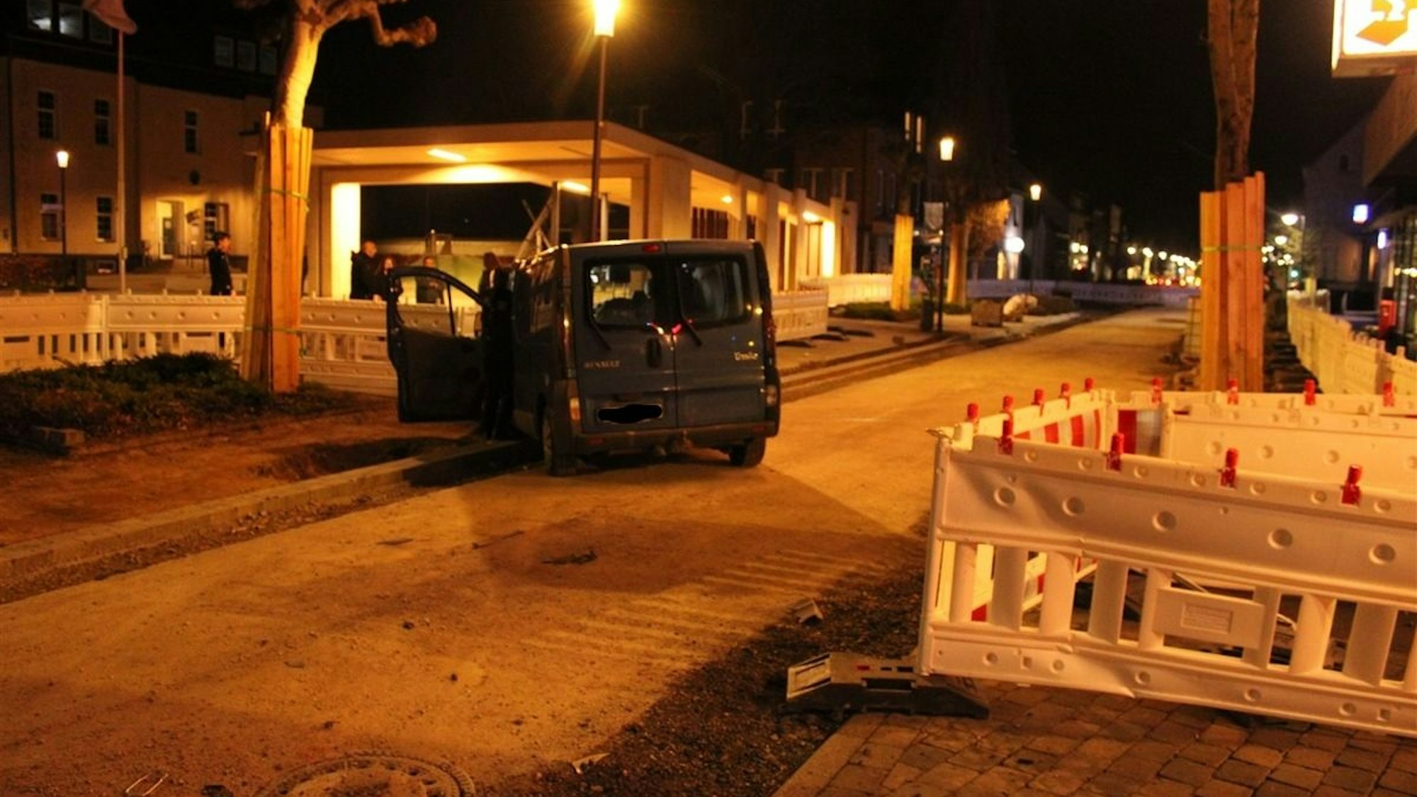Betrunkener Fahrer verursacht Unfall in Kreuzau.