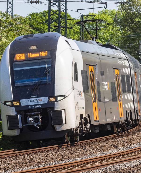 Für mehr als 300 Passagiere des RE1 endete eine Fahrt mitten einem Schock.