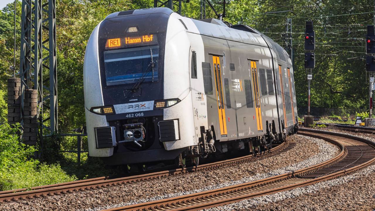 Für mehr als 300 Passagiere des RE1 endete eine Fahrt mitten einem Schock.