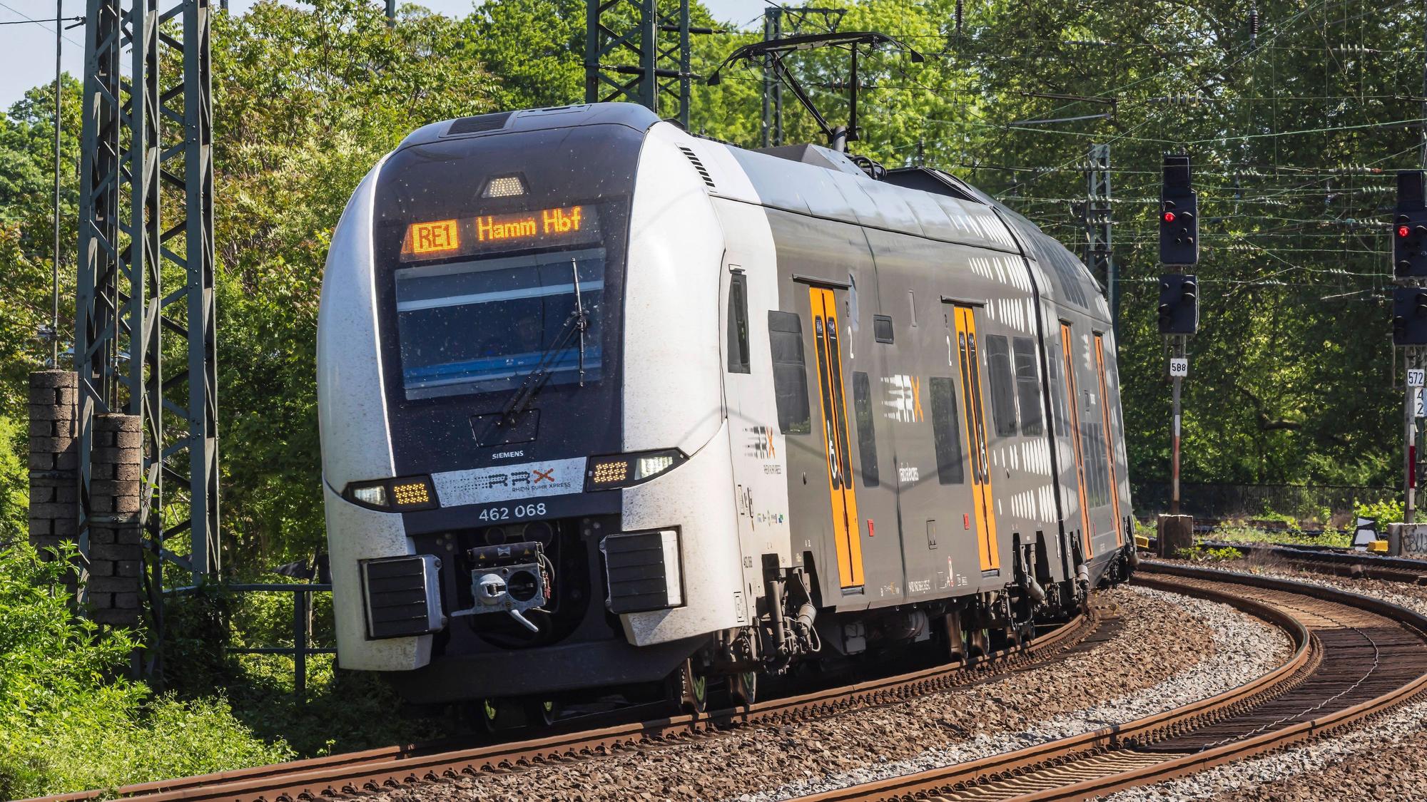 Für mehr als 300 Passagiere des RE1 endete eine Fahrt mitten einem Schock.