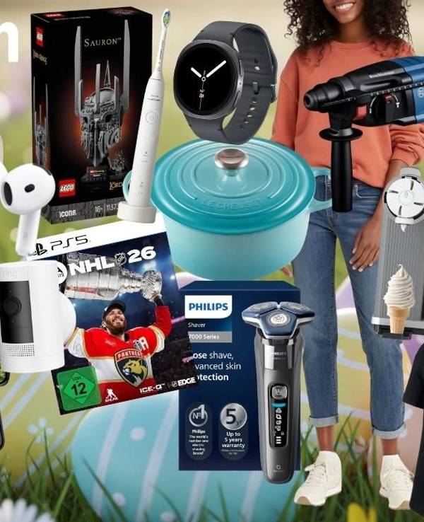 Amazon Oster-Angebote 2026: Collage mit reduzierten Produkten wie Sneaker, AirPods, LEGO, Smartwatch, Le Creuset Topf, Philips Rasierer, Ninja Airfryer, JBL Lautsprecher, Nike Shirt, Xbox Controller, PS5-Spiel und Bosch Bohrmaschine – mit rotem Badge „Bis -65% Rabatt zur UVP" vor frühlingshaftem Hintergrund mit Krokussen und Ostereiern.