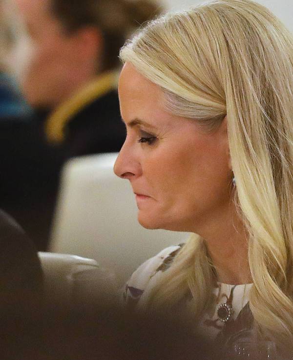 Mette-Marit von Norwegen, blonde Haare.