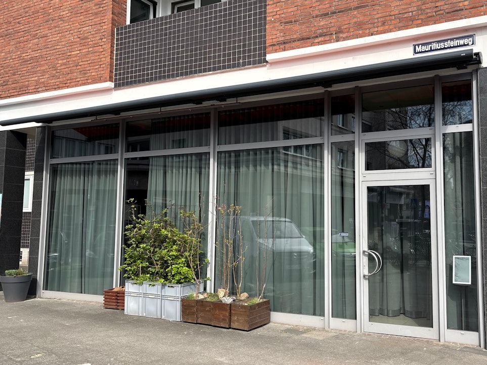 Das Restaurant Cotell Cologne von außen.