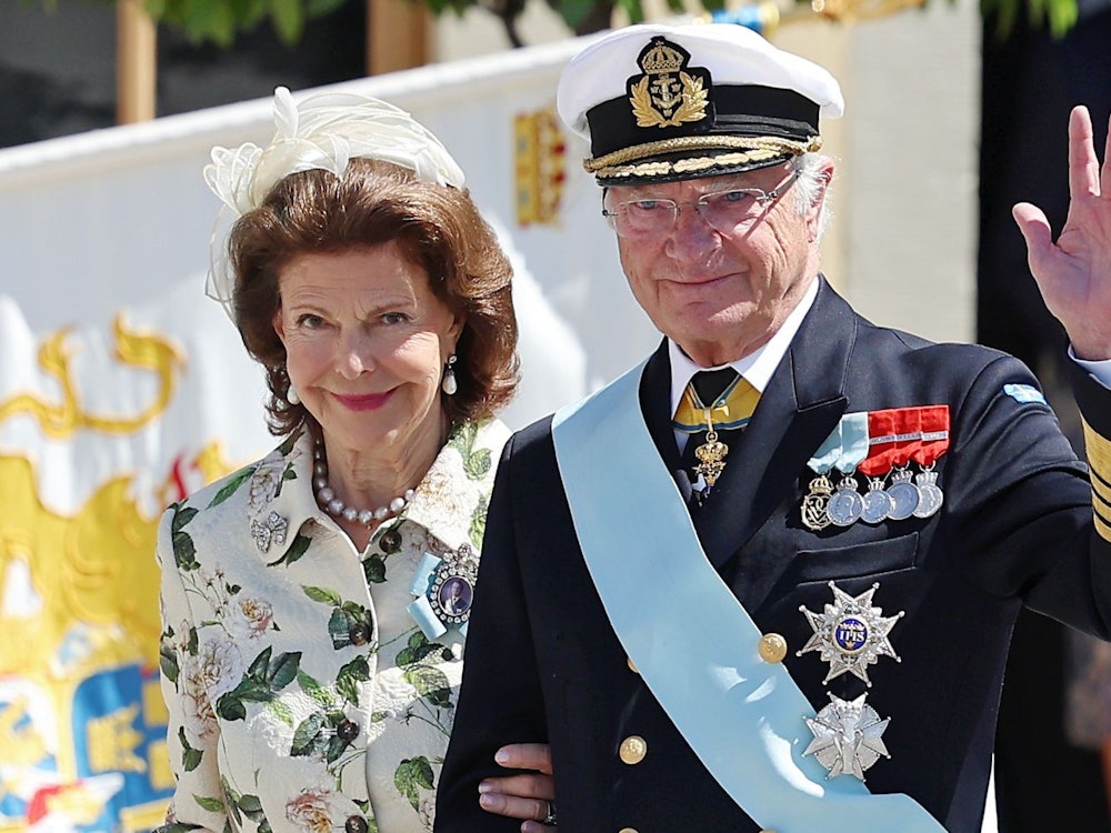 Prime Video und SAT.1 haben eine Serie über die Liebesgeschichte von Königin Silvia und König Carl XVI. Gustaf von Schweden in Auftrag gegeben. (Bild: 2025 Getty Images/Michael Campanella)