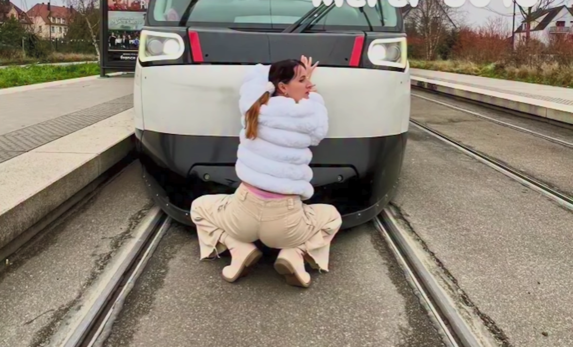 Sandra Rahm hat eine ungewöhnliche Liebschaft.