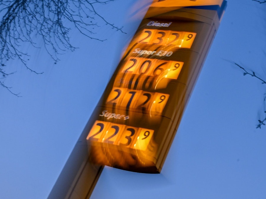 Spritpreise zum Wochenauftakt