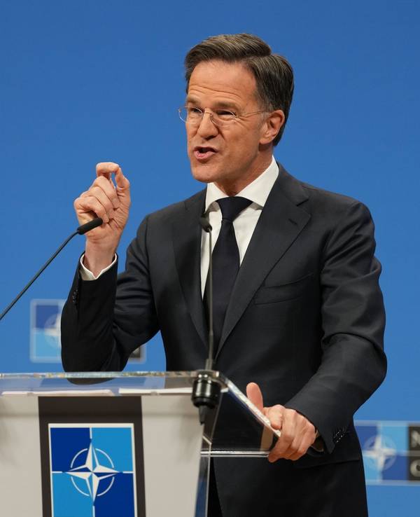 Rutte stellt Bericht zu Bündnisaktivitäten im Jahr 2025 vor