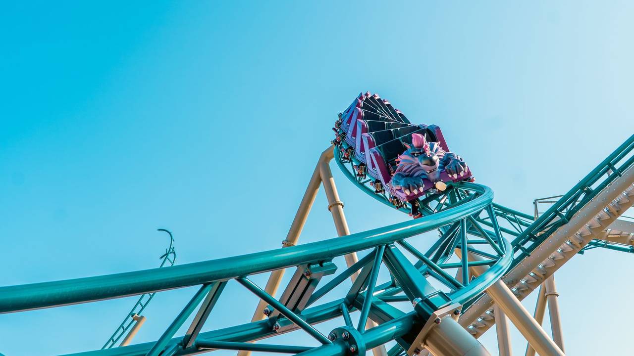 „100 % Wolf“ Achterbahn im Plopsaland Deutschland