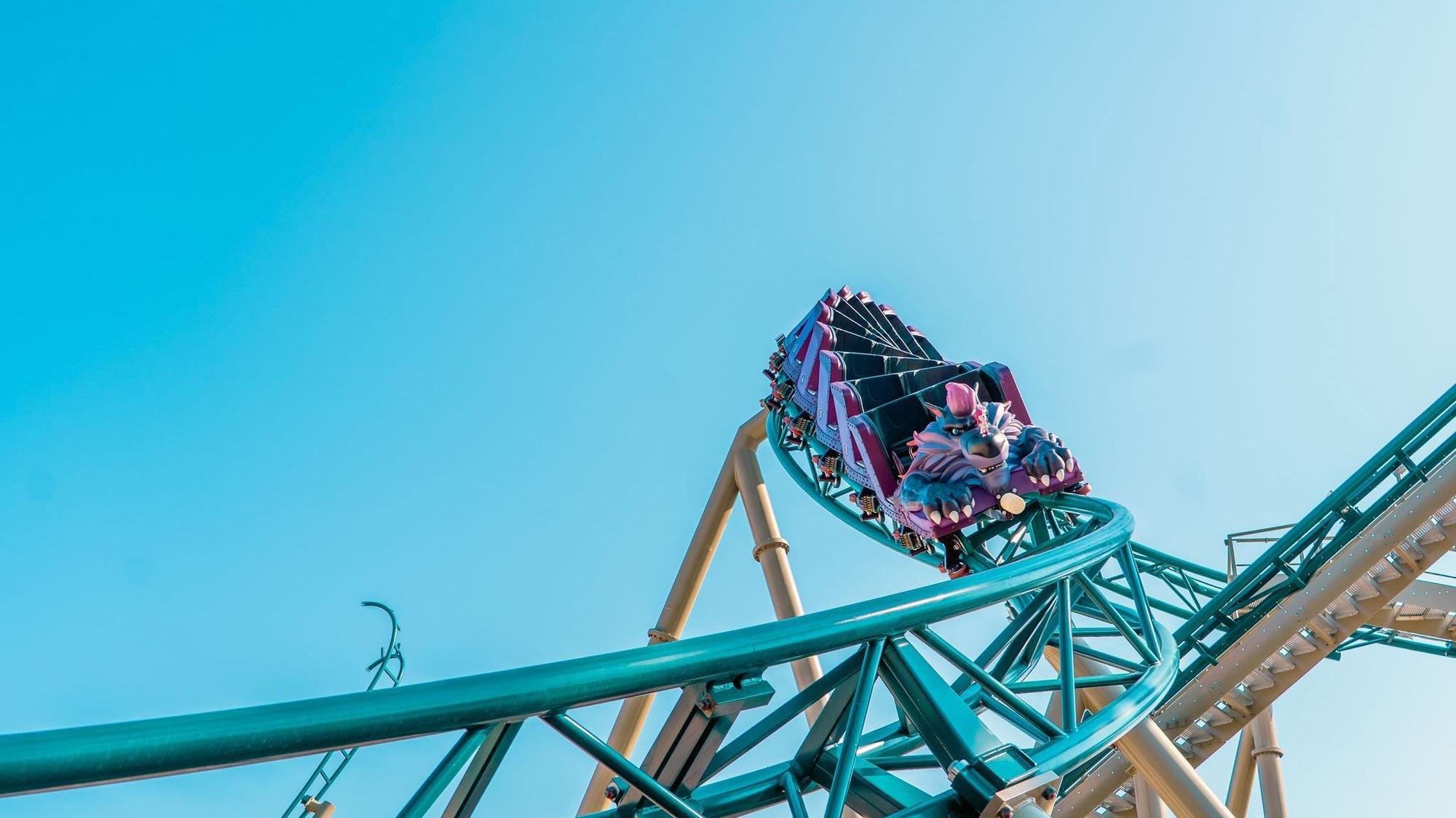 „100 % Wolf“ Achterbahn im Plopsaland Deutschland