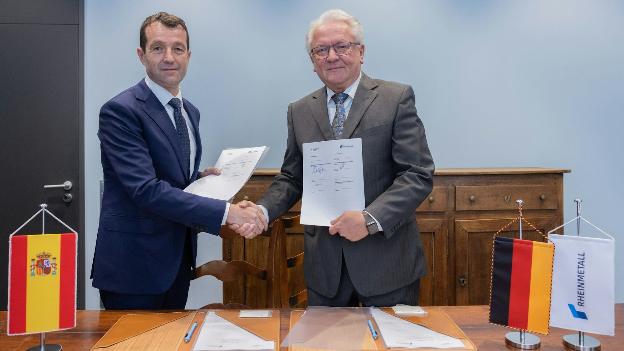 Die Chefs von Indra und Rheinmetall