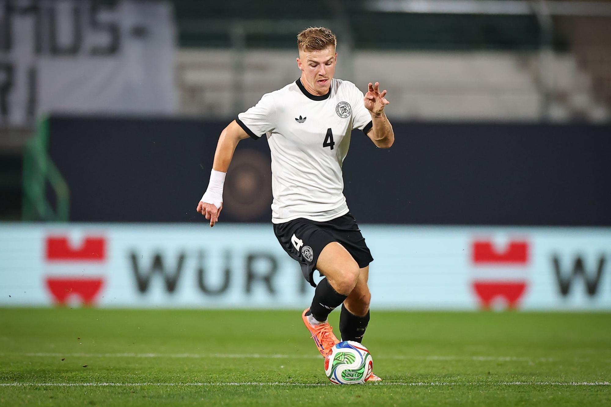 Finn Jeltsch