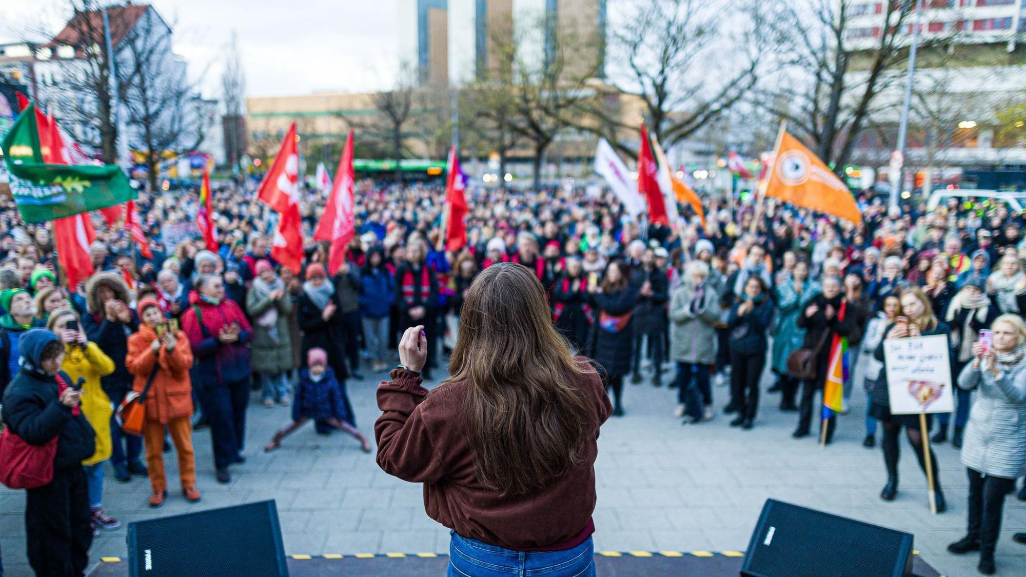 Kundgebung «Sexualisierte Gewalt stoppen» in Hannover