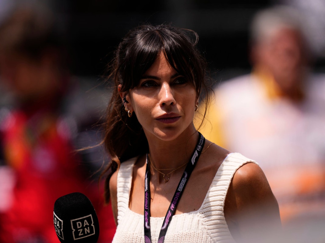 Melissa Jimenez mit DAZN-Mikro.