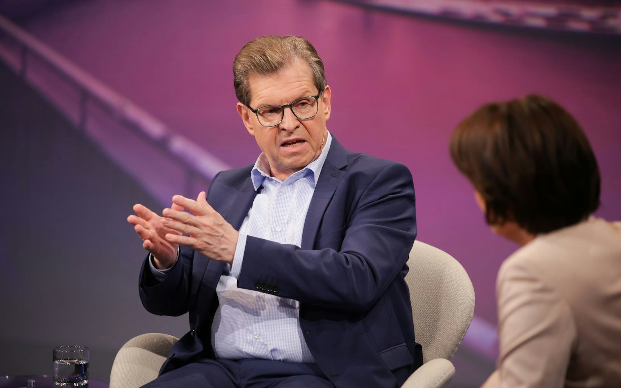 SPD-Bundestagsabgeordnete Ralf Stegner zeigte sich bei der Diskussion in „Maischberger“ selbstkritisch, aber auch angriffslustig. (Bild: WDR/Dirk Borm)
