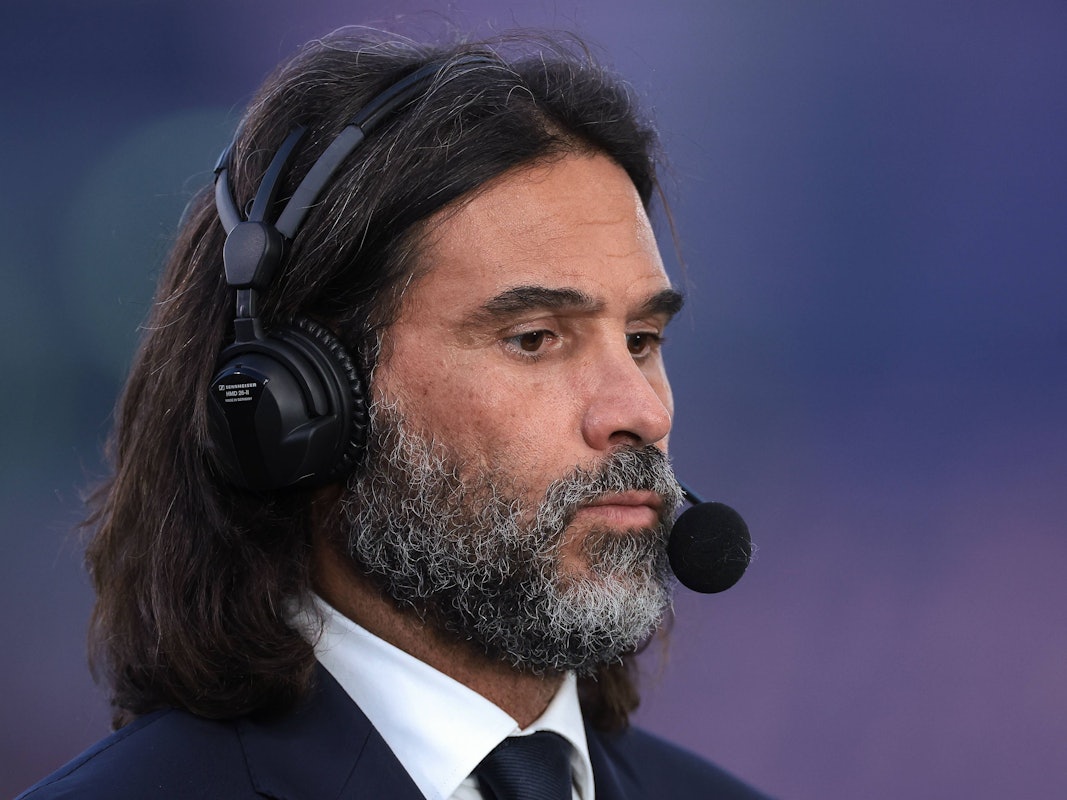 Daniele Adani mit Headset.