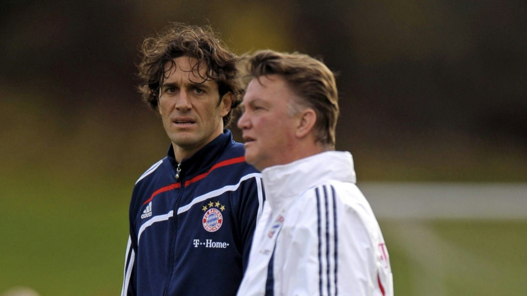 Training beim FC Bayern mit Louis van Gaal und Luca Toni.
