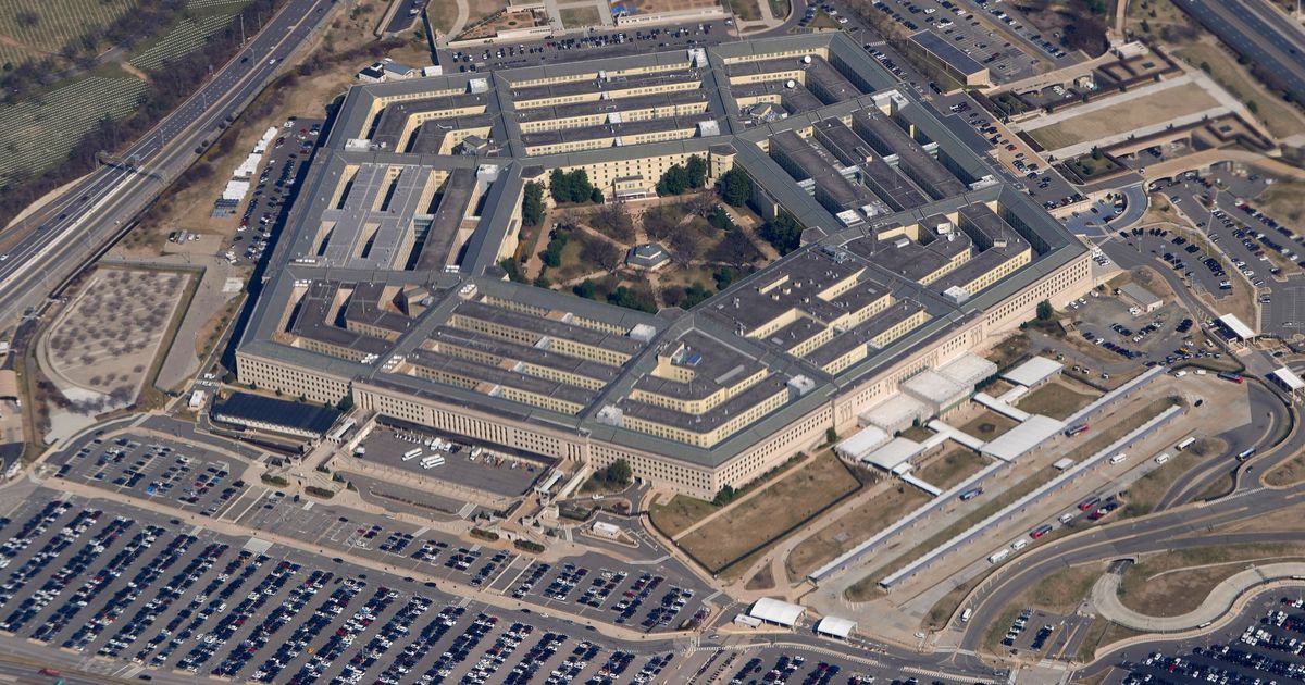 Trump droht dem Iran: US-Militär erwägt Entsendung von 10.000 Soldaten - Eskalation droht am Golf
