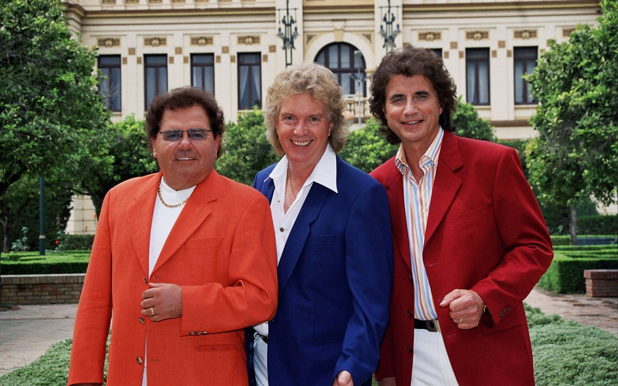 Das Trio löste sich zwar 2011 auf. Mit 8,7 Millionen verkauften Alben können sich die Flippers aber sicher die ein oder andere Fernreise zu den Urlaubsorten ihrer Sehnsuchtsschlager leisten. (Bild: ZDF)