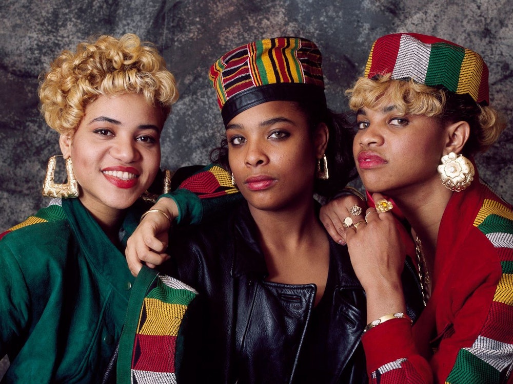 Sie waren die „ersten Ladies des Hip-Hop“: Salt 'n' Pepa mit (von links) Cheryl James (“Salt“), DJ Spinderella alias Deidra Roper und Sandy Denton (“Pepa“) hatten in den 90er-Jahren zahlreiche Hits. (Bild: IMAGO / Avalon.red)
