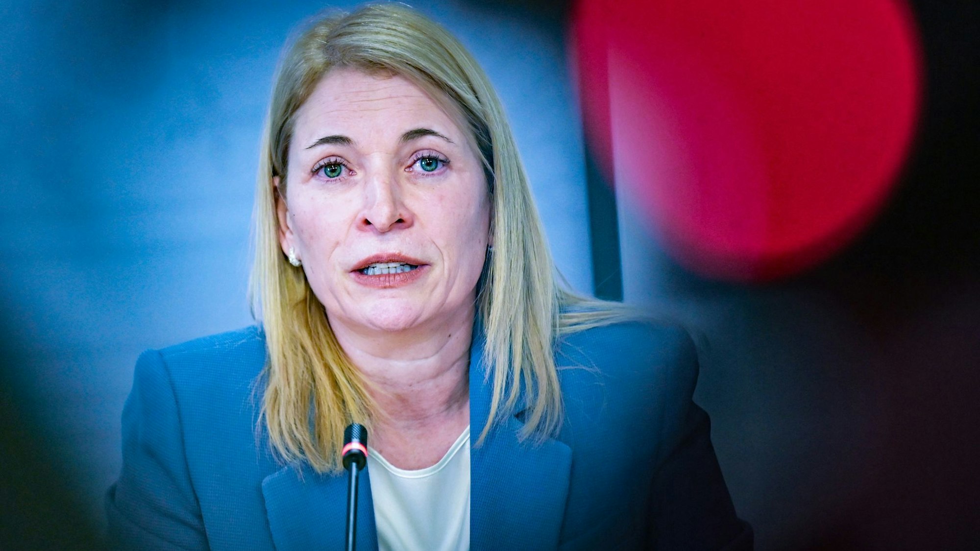 Bahnchefin Evelyn Palla