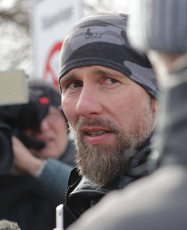 Meeresbiologe Robert Marc Lehmann spricht