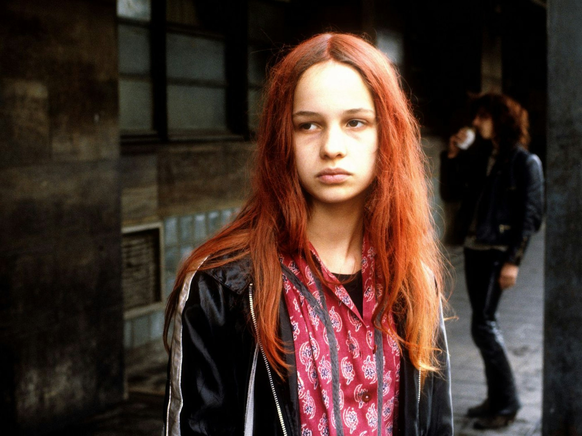 Christiane (Natja Brunckhorst) wächst in der Berliner Gropiusstadt auf. (Bild: Solaris Film )