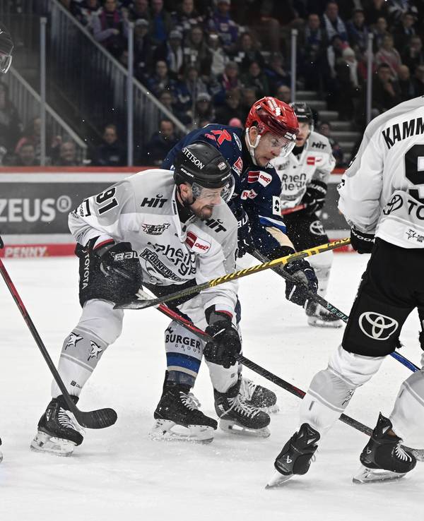 Spielszene in den DEL-Playoffs.