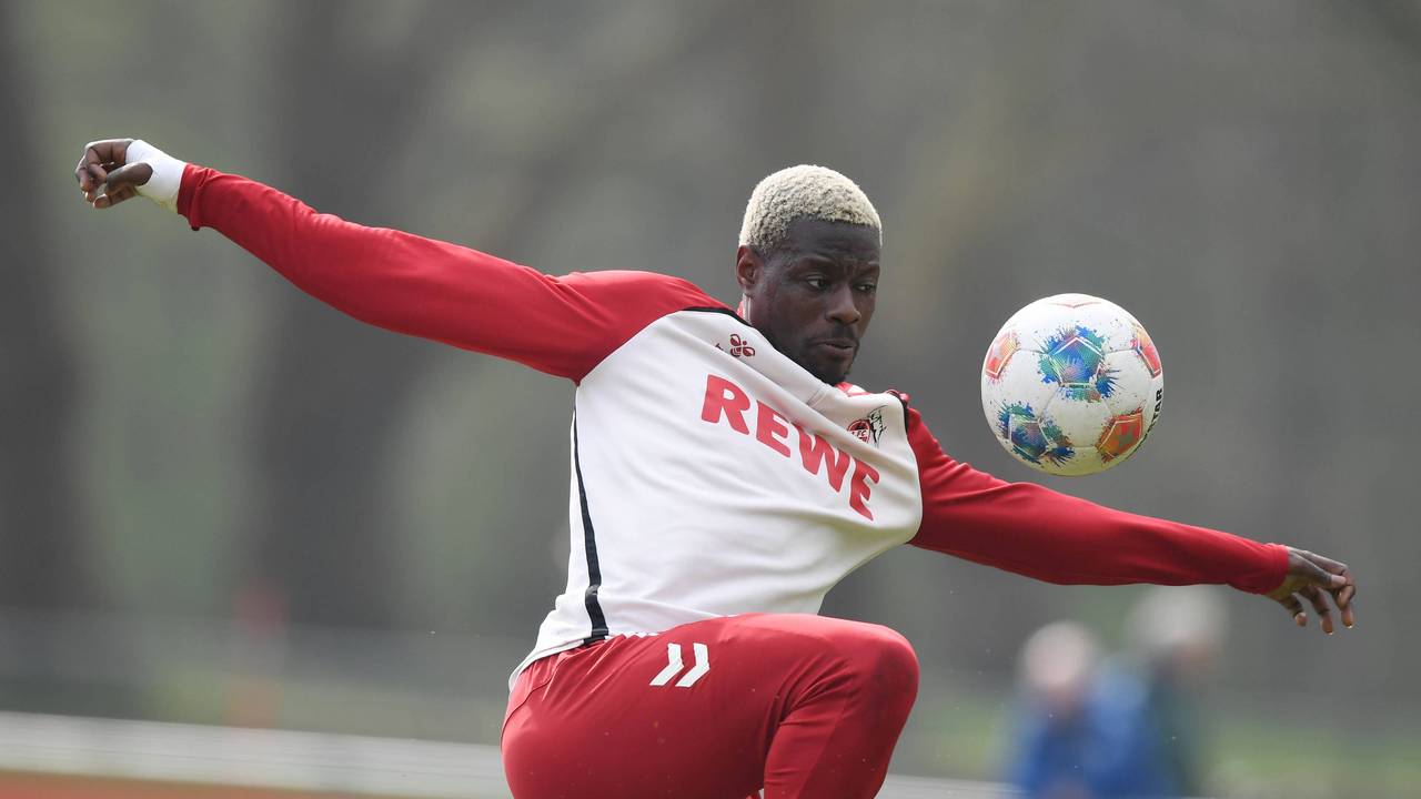 Ragnar Ache beim Training des 1. FC Köln.