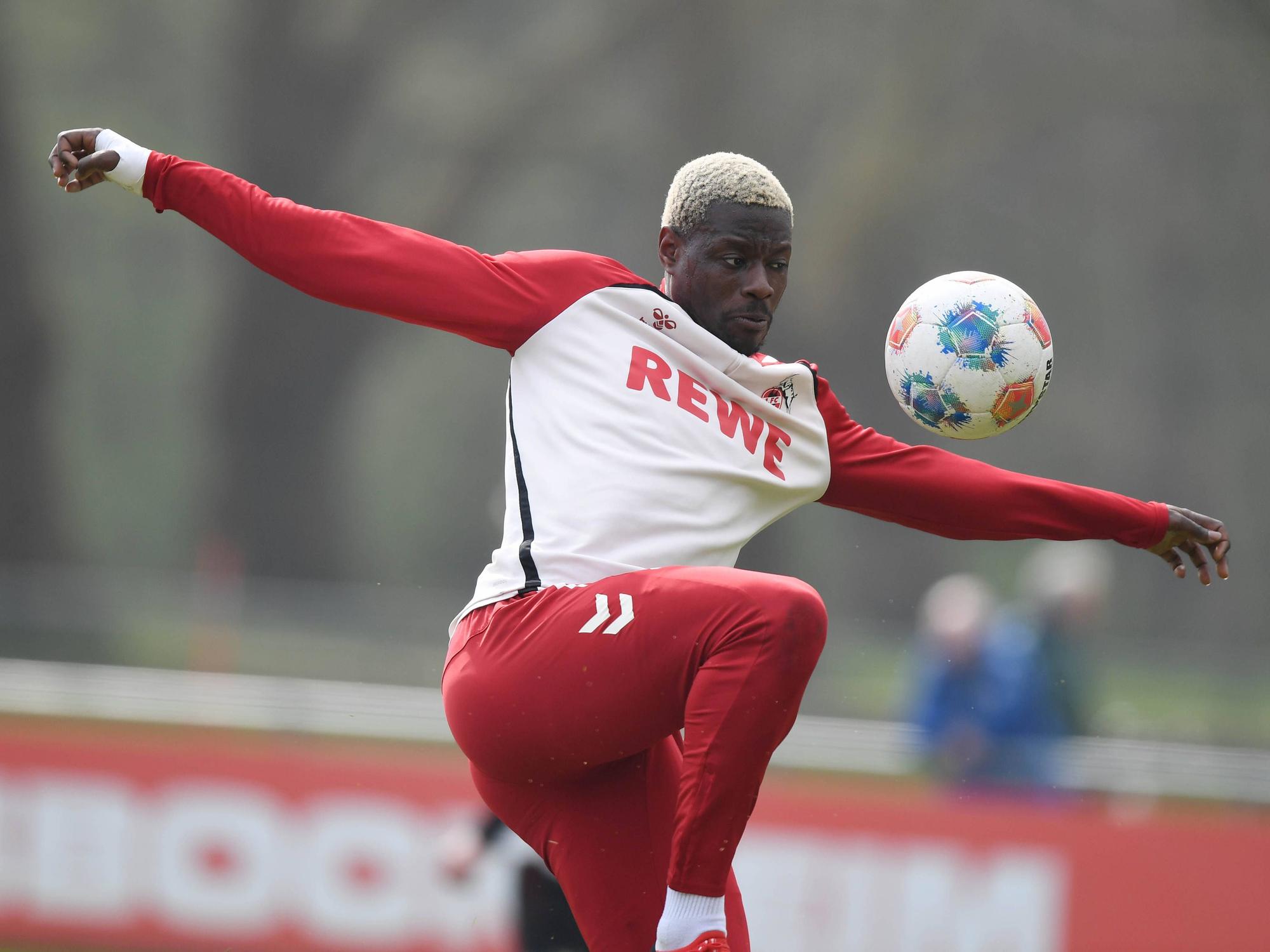 Ragnar Ache beim Training des 1. FC Köln.