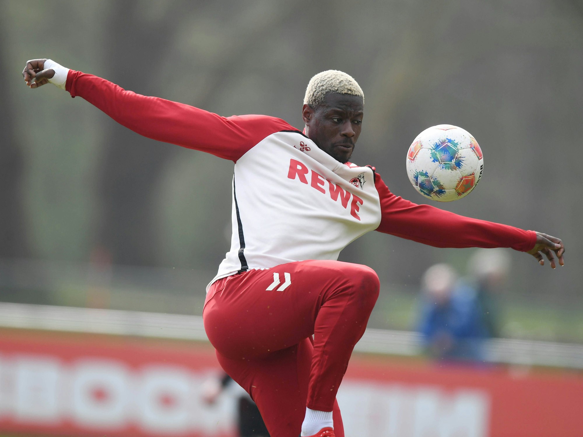 Ragnar Ache beim Training des 1. FC Köln.