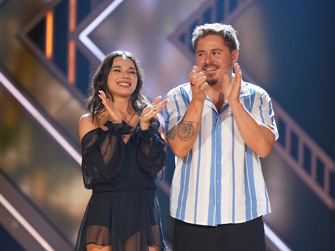 Aufatmen bei Gustav Schäfer und Anastasia Maruster - sie dürfen in Show 5 von „Let's Dance“ erneut auf dem Parkett antreten. (Bild: RTL / Stefan Gregorowius)