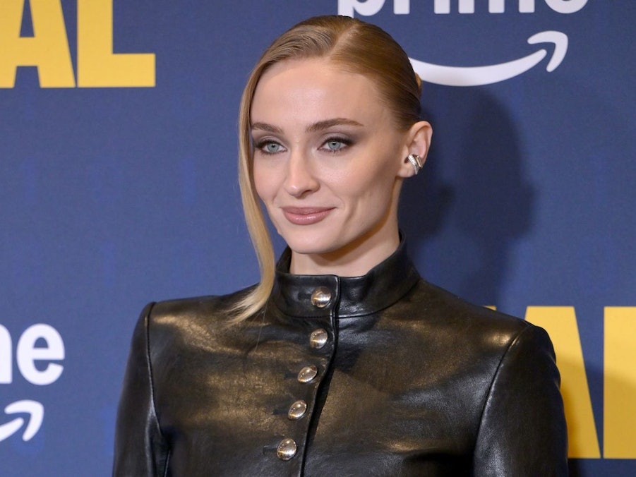 Sophie Turner hat sich bei den Dreharbeiten zur „Tomb Raider“-Serie verletzt. (Bild: 2026 Getty Images/Stuart C. Wilson)