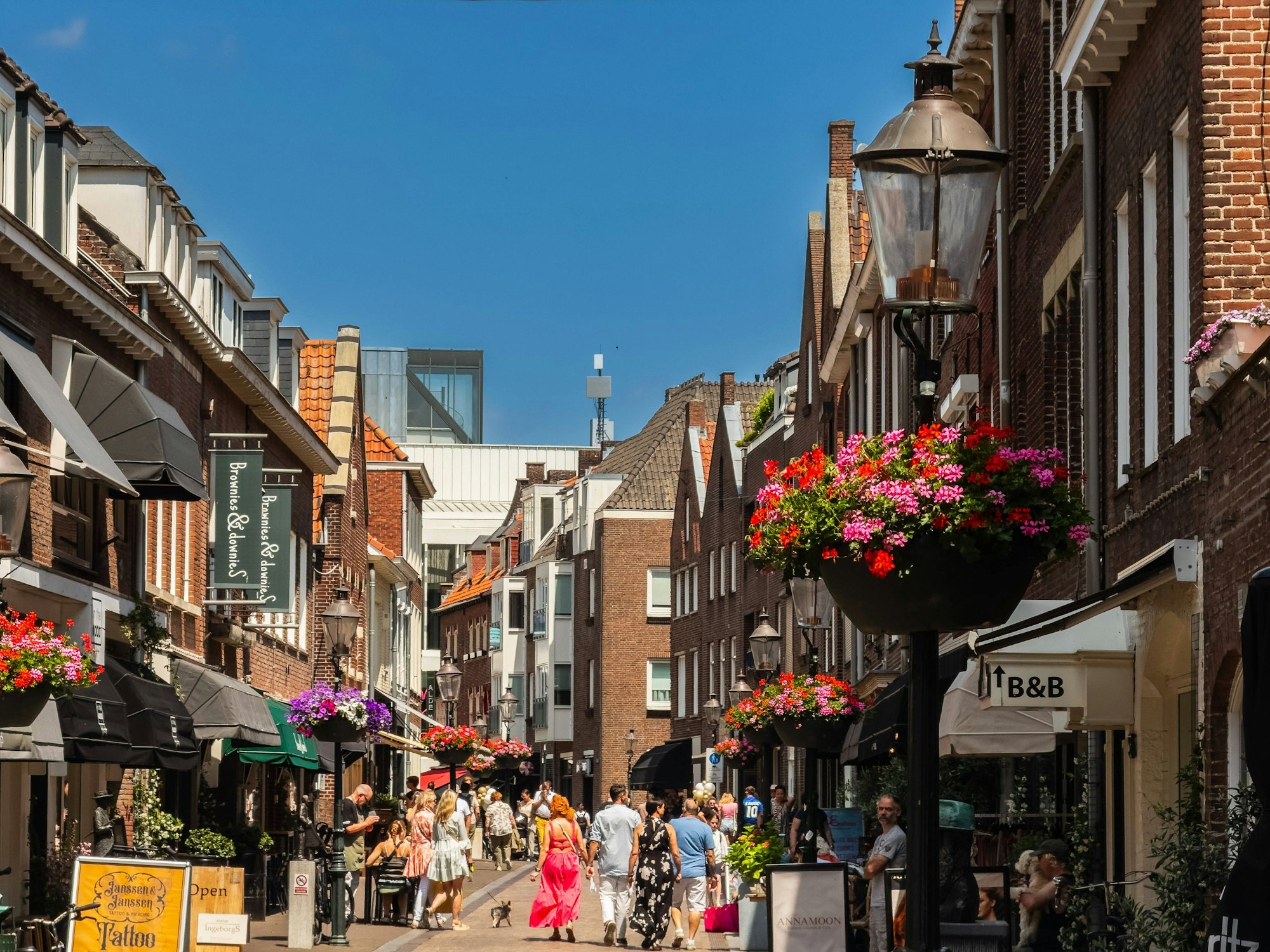 Venlo ist an Feiertagen ein beliebtes Ausflugsziel für die Menschen aus NRW. Auch über Ostern sind Geschäfte geöffnet.