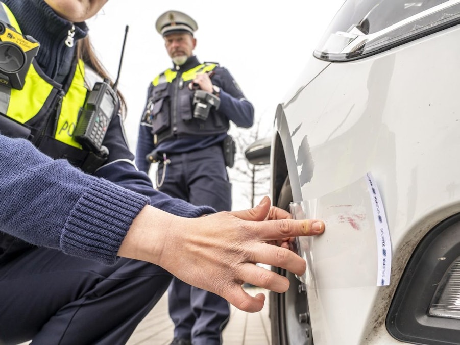 Ein Symbolbild zum Thema Unfallflucht.