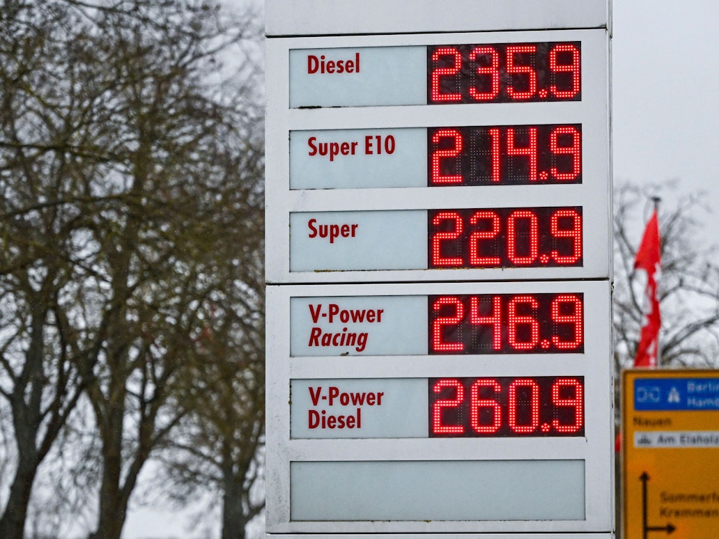 Preise an einer Tankstelle am 31. März 2026 in Brandenburg