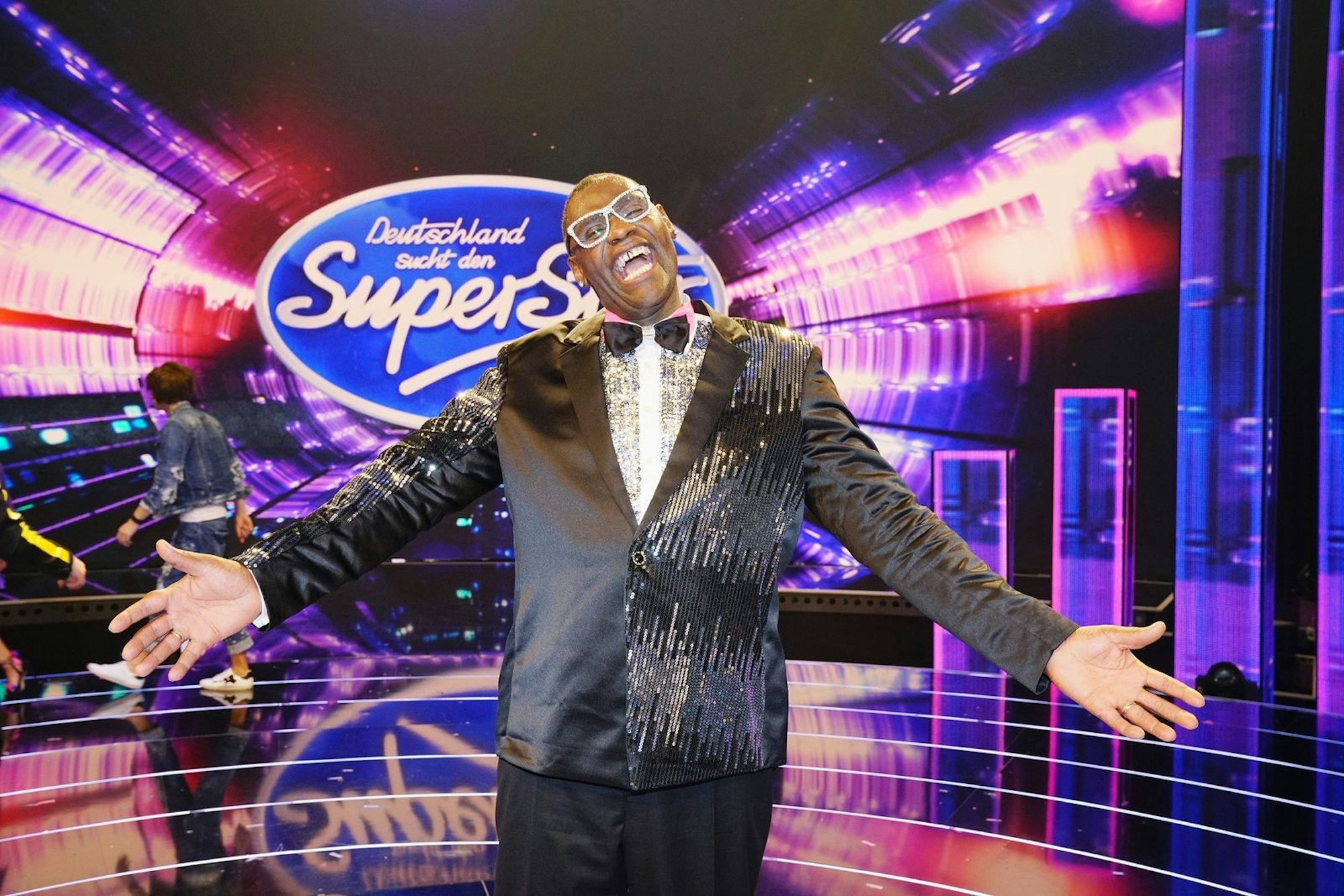 „Mr. Bling Bling“ Alphonso Williams 2017 holte den „Superstar“-Titel. Knapp zwei Jahre später starb er an den Folgen einer Krebserkrankung. (Bild: TVNOW / Stefan Gregorowius)