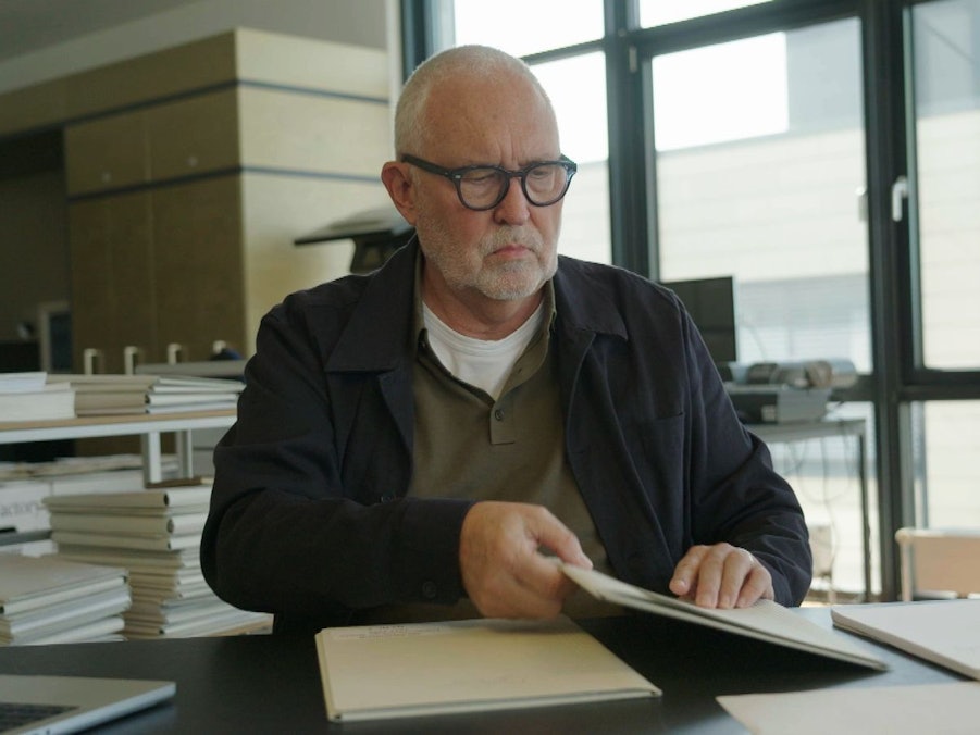 Recherchen in der Familiengeschichte zeigten: Der Großvater von Andreas Bönte war bei der SA. (Bild: BR)