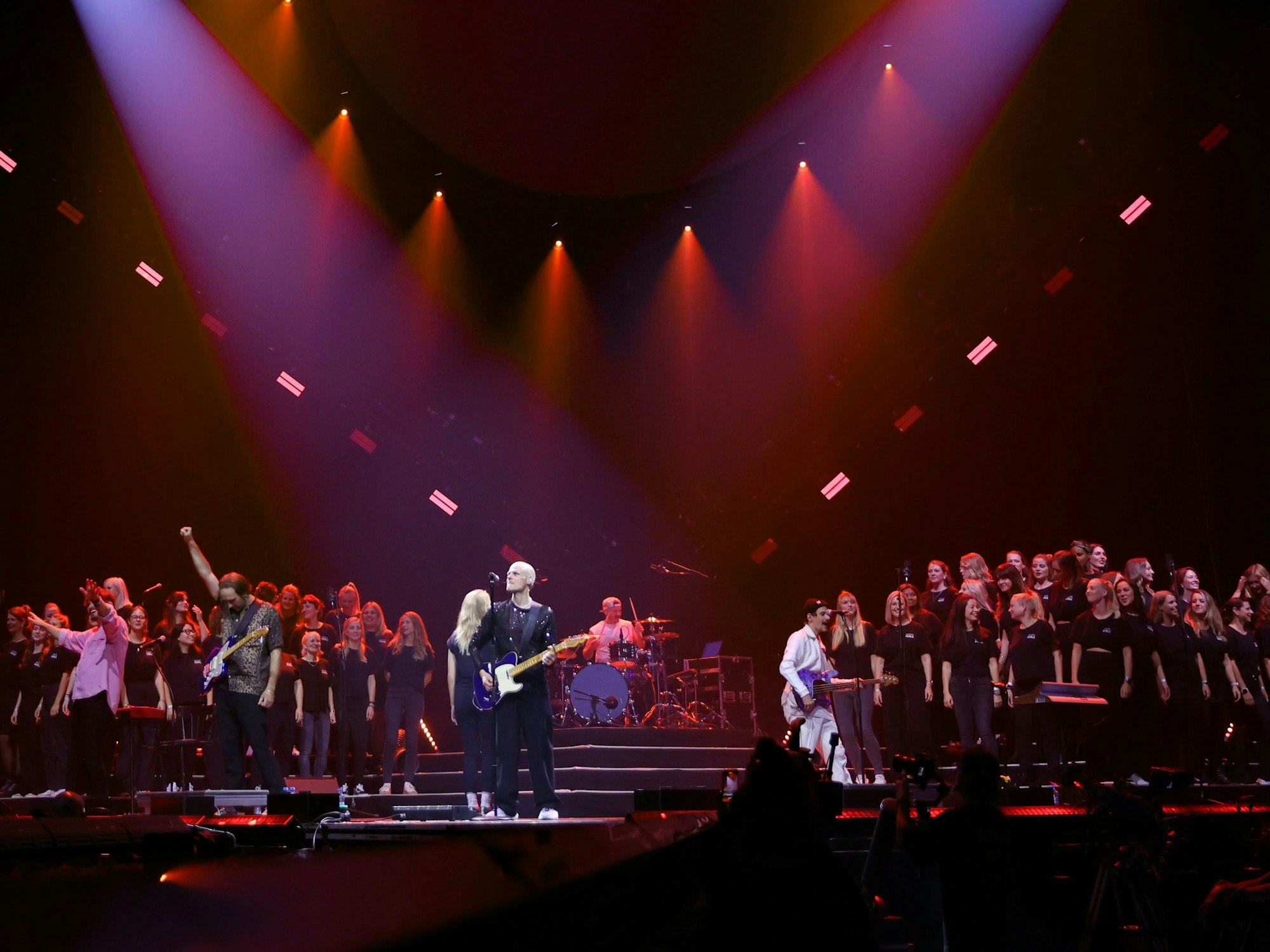 Cat Ballou in der Lanxess-Arena mit den Veedelperlen.