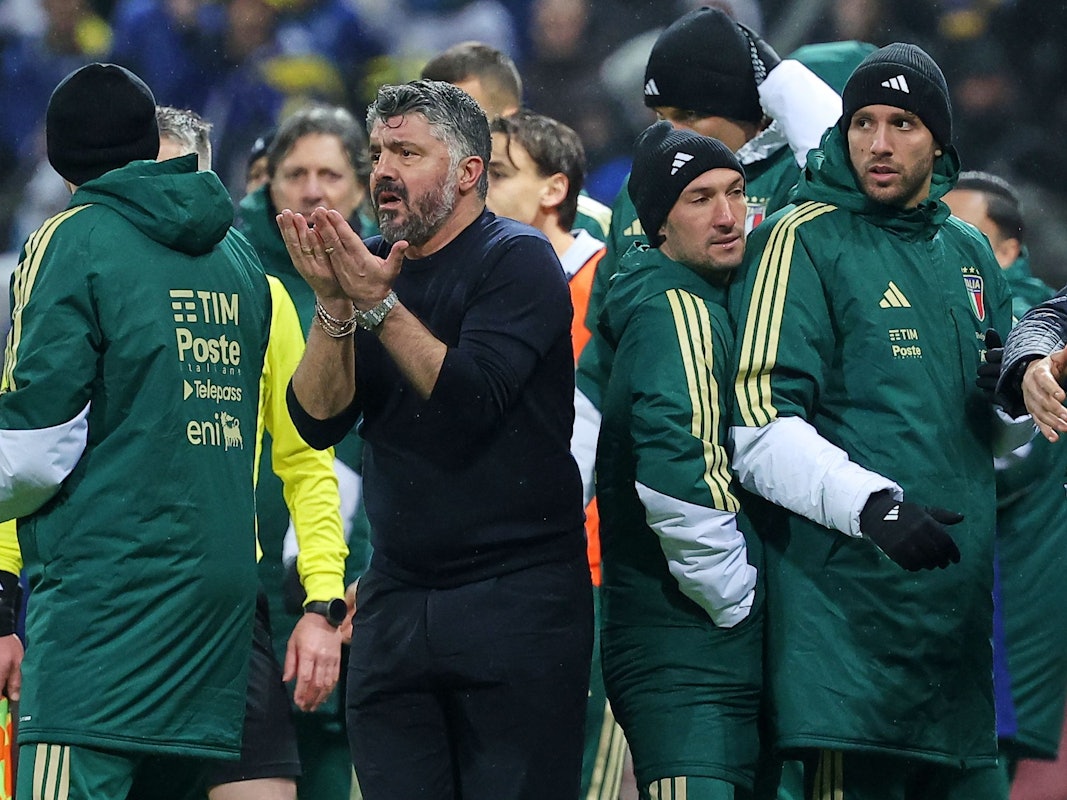 Italiens Trainer Gennaro Gattuso gestikuliert von der Seitenlinie aus.