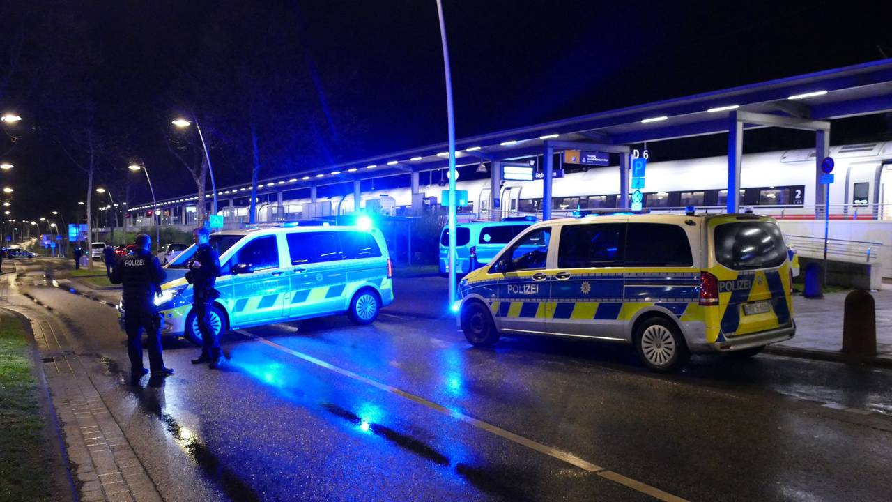 Polizeieinsatz am Bahnhof Siegburg.