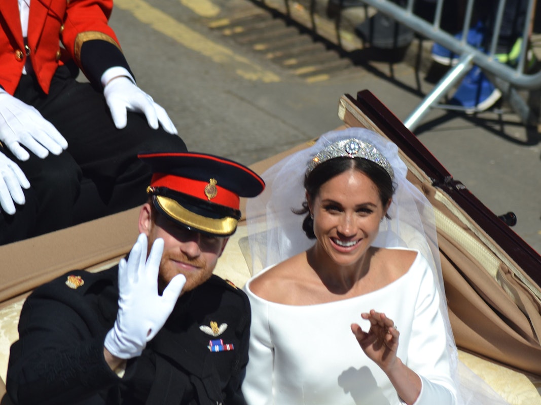 Harry and Meghan carriage ride through Windsor, Harry & Meghan`s wedding taken in Windsor as they paraded through town. Royal wedding. Carriage ride through Windsor