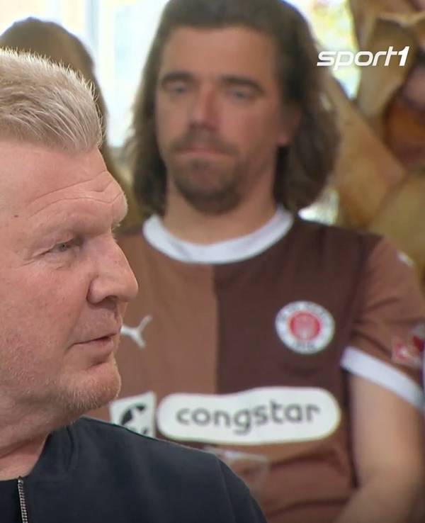 Stefan Effenberg sitzt im Doppelpass.