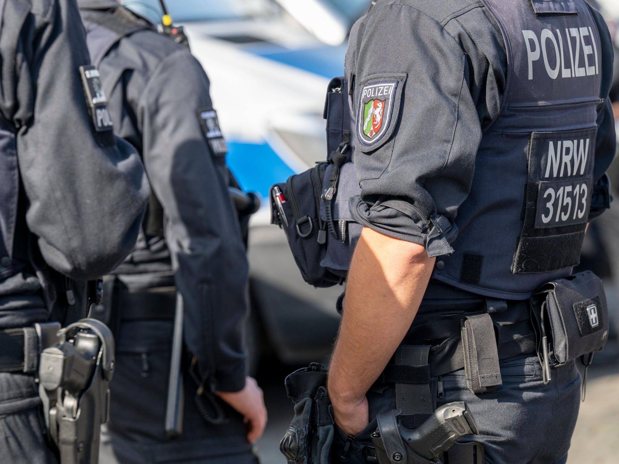 Nach Beginn des Iran-Kriegs gibt es Sorgen, dass die Eskalation auch Auswirkungen auf die Sicherheitslage in Deutschland hat (Symbolbild).