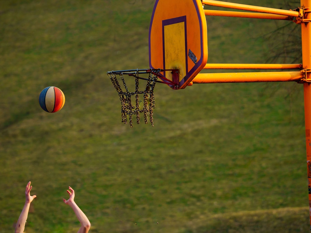 Eine talentierte Nachwuchs-Basketballerin ist offenbar an einem anaphylaktischem Schock verstorben.