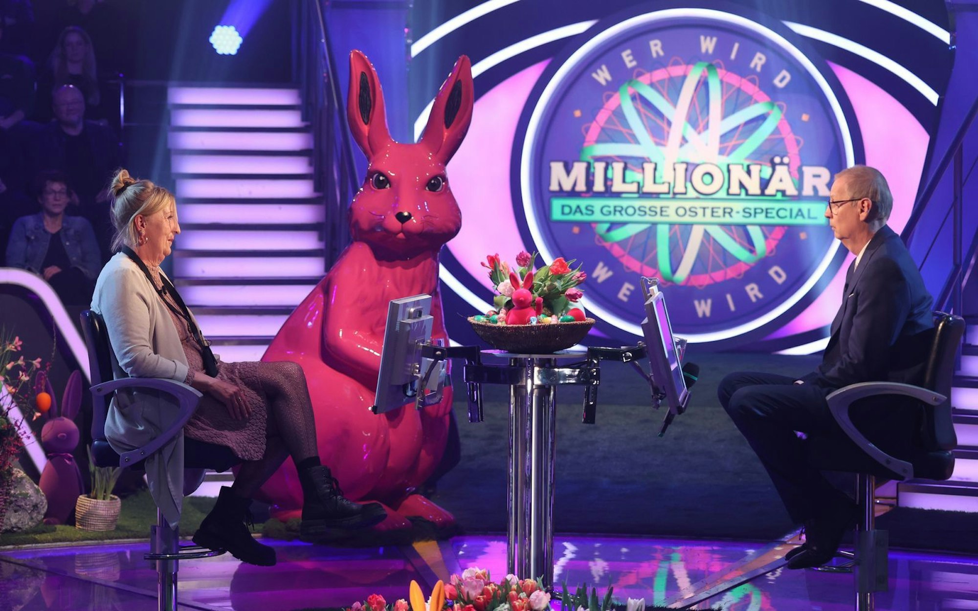 Gabi Eickelmann leitet ein Altersheim. Als Dankeschön für ihr berufliches und privates Engangement luden die Angestellten sie heimlich zur Sendung an. Eickelman erspielte 32.000 Euro. (Bild: RTL / Ralf Juergens)