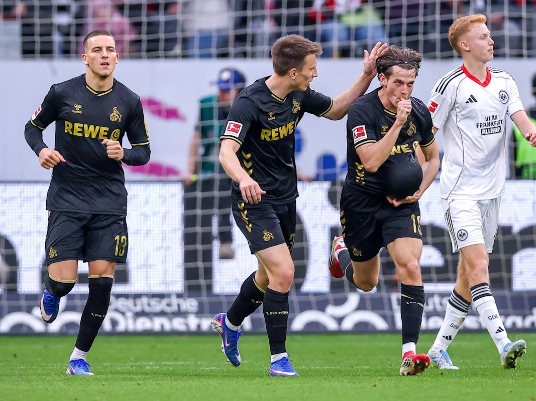 Jakub Kaminski jubelt gegen Frankfurt.