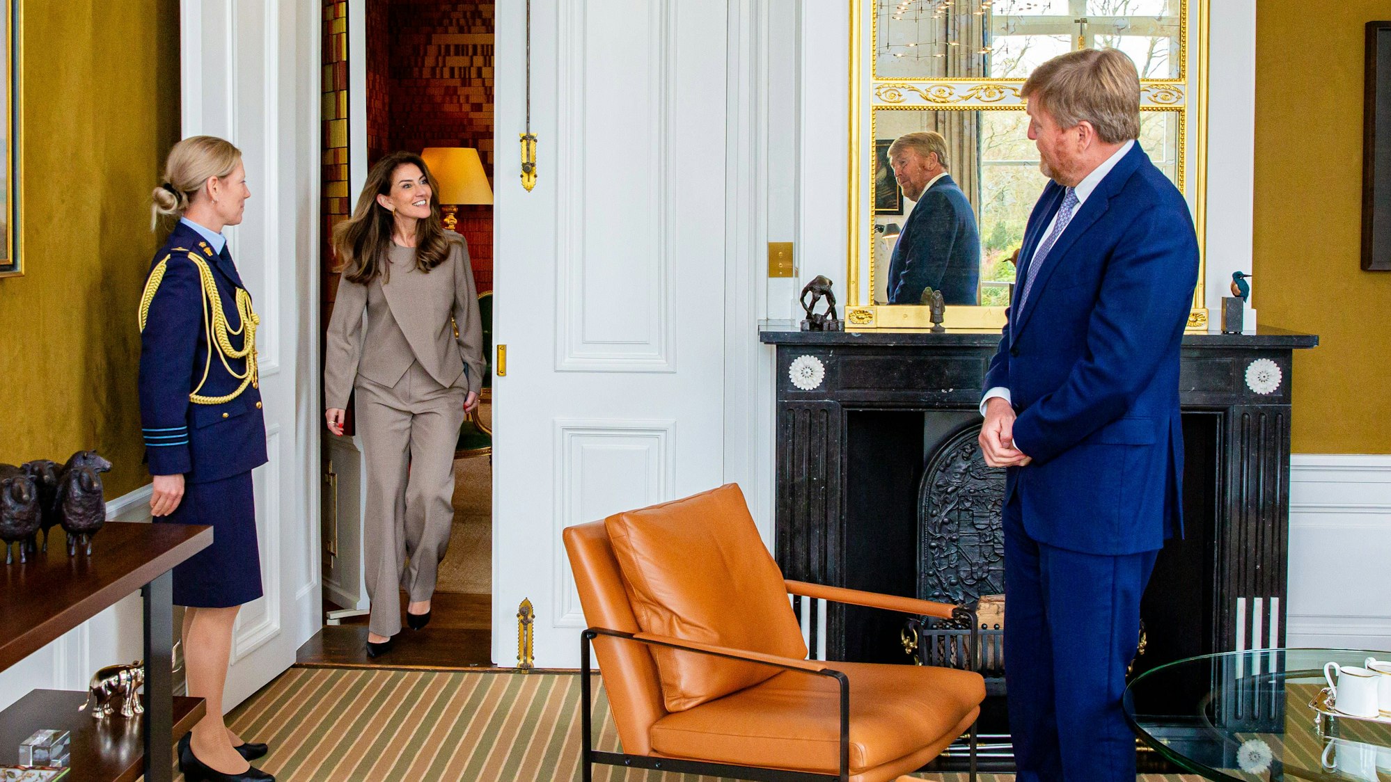 König Willem-Alexander, Dilan Yesilgoz-Zegerius und eine Frau